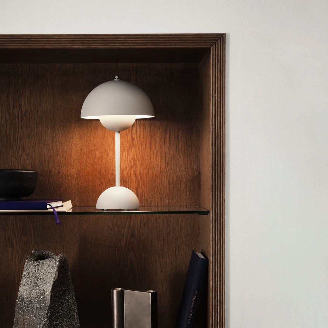 Sylvara - Table Light